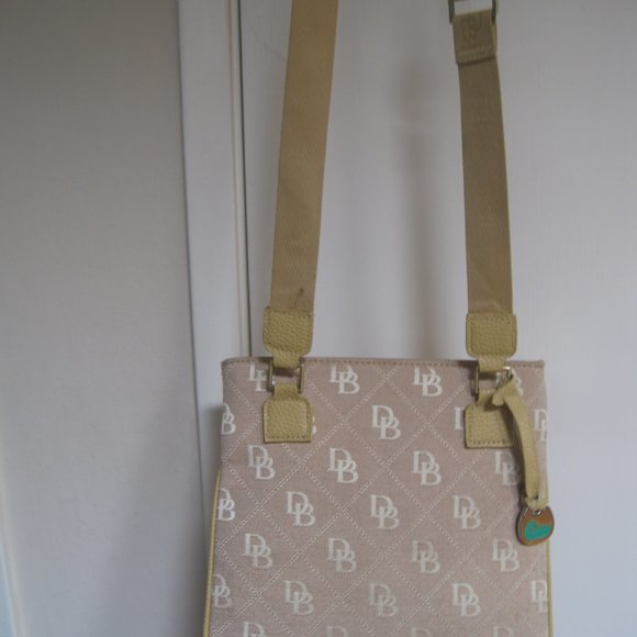 HANDBAG - Picture 4 of 4